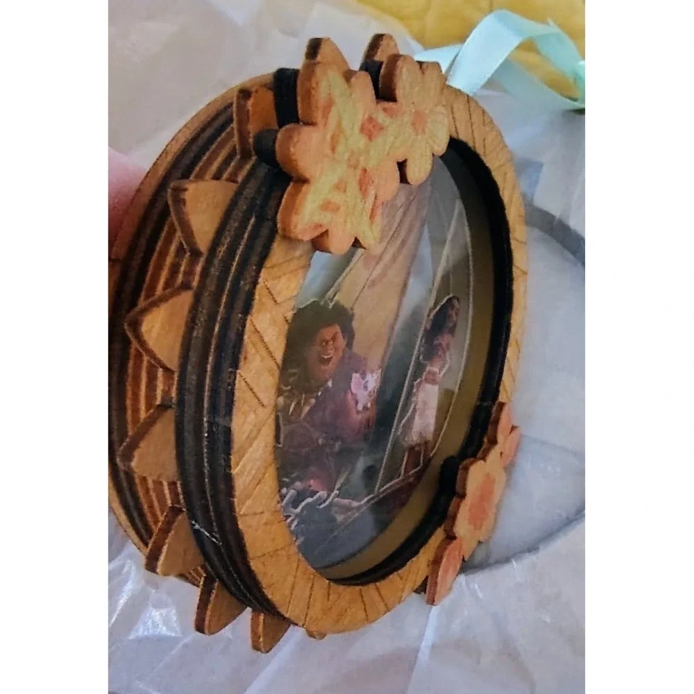 2025 Disney Moana SETTING‎ SAIL Hallmark Keepsake ornament collectable